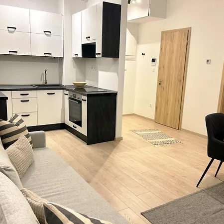 Helikon Terasz Apartment *